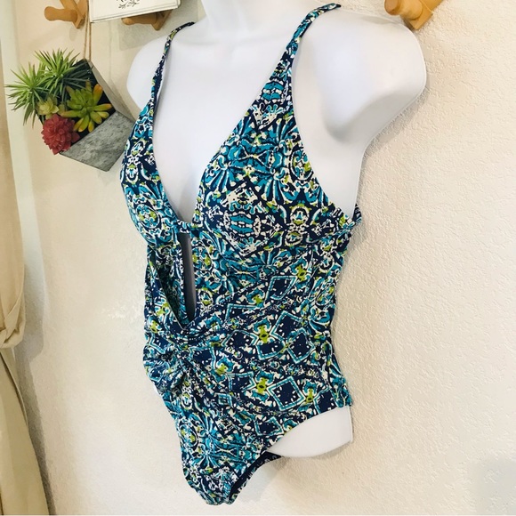 La Blanca Multicolor Geo Print One Piece Swimsuit Tummy Control Sz S - Picture 4 of 14